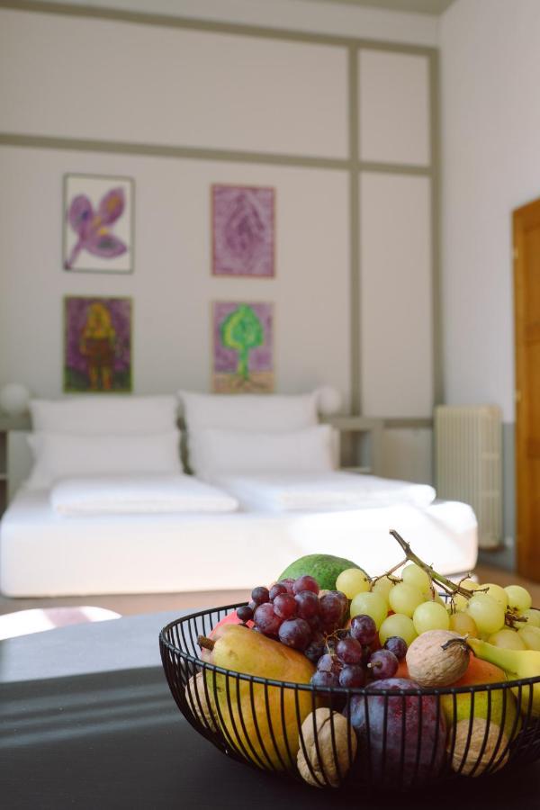 Palazzo Froussard B&B And Living Лука Екстериор снимка