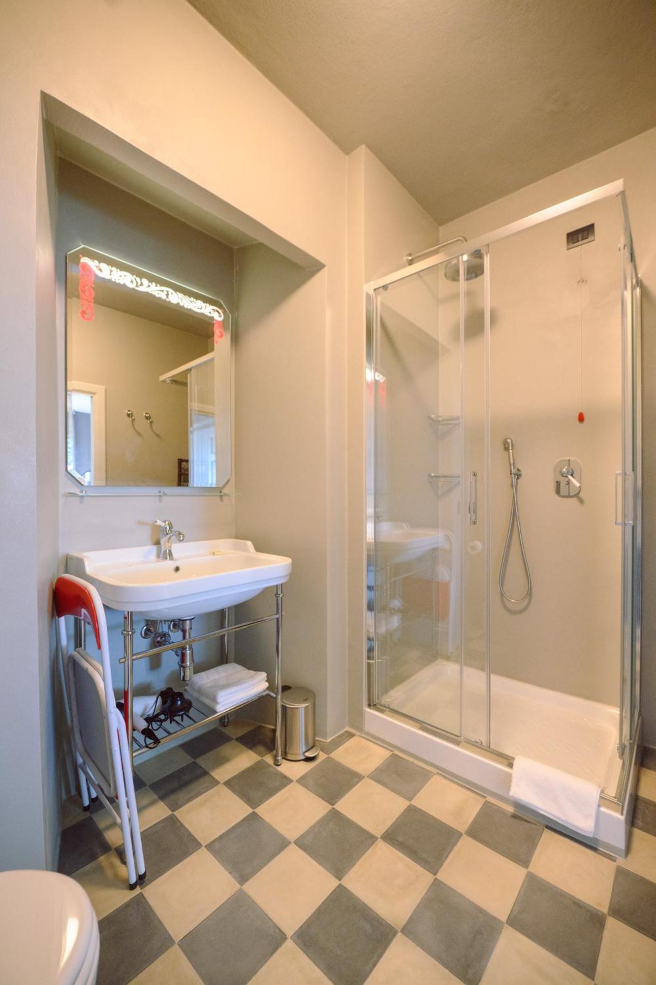 Palazzo Froussard B&B And Living Лука Екстериор снимка